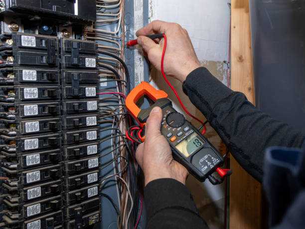 Best Local Electrician Companies  in Moxee, WA